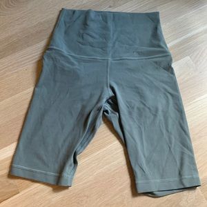 lululemon align 10” shorts